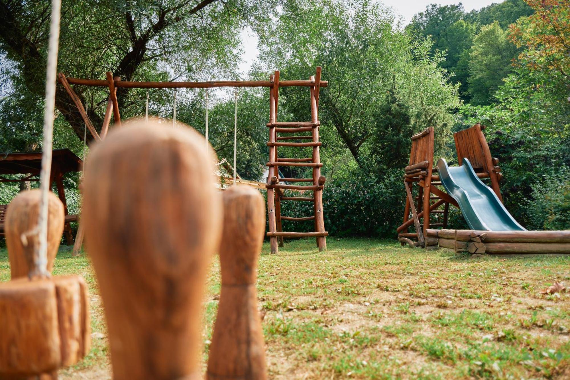 Öko-Park® Panzió-Kemping és Kalandpark Szarvaskő Esterno foto
