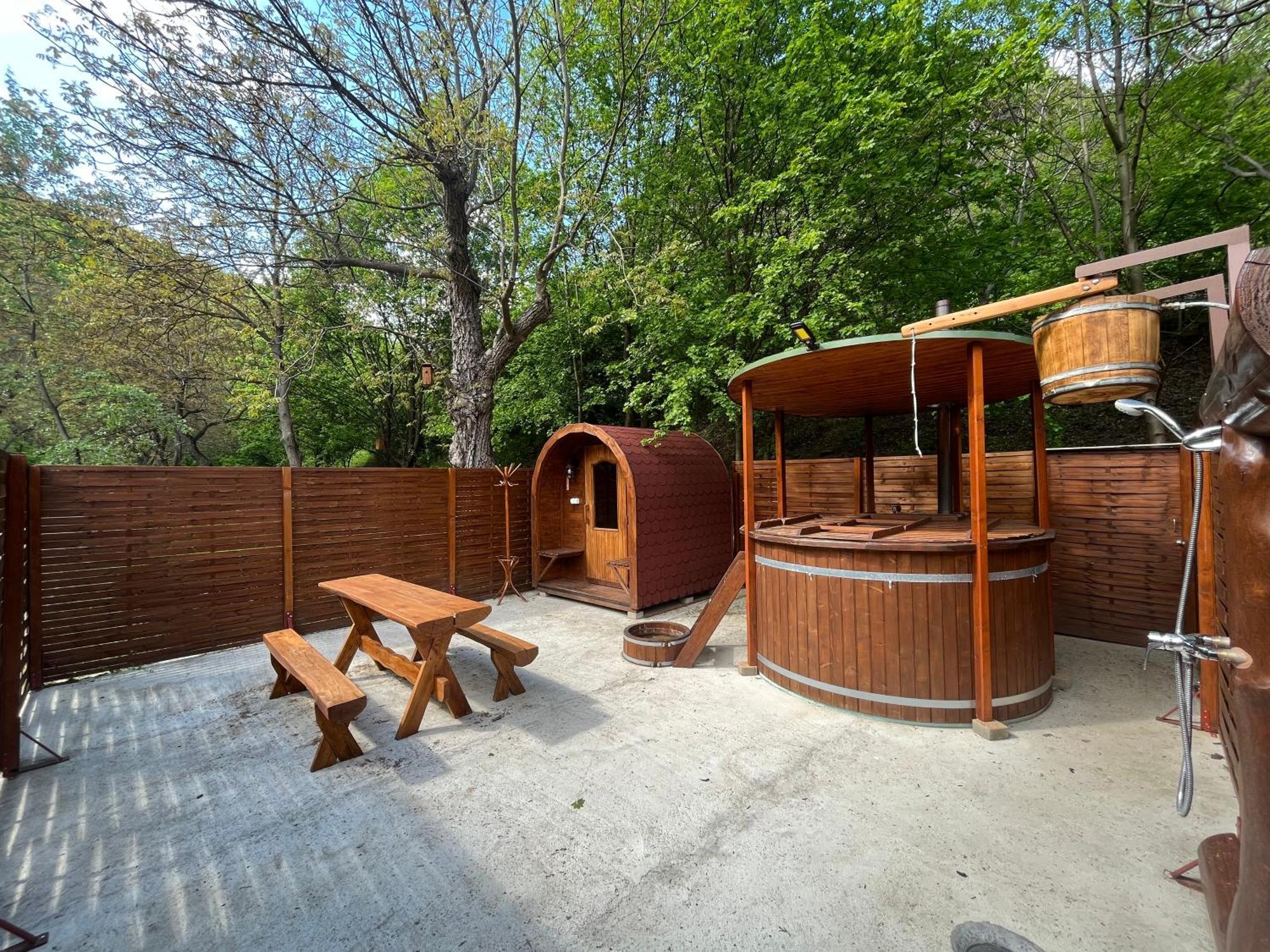 Öko-Park® Panzió-Kemping és Kalandpark Szarvaskő Esterno foto